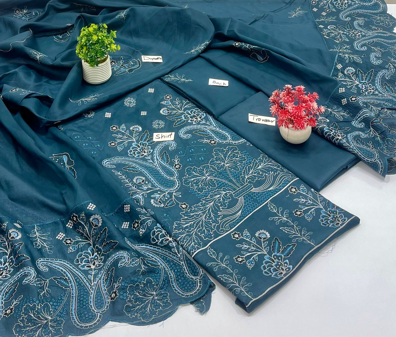 Meraki Fashion Vol 465 Luxury Embroidery Pallu Dupatta ( 01A)