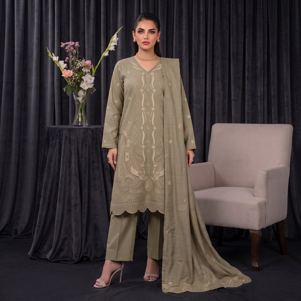 MERAKI FASHION VOL 536 LEATHER PEACH CRYSTAL VELVET  HEAVY EMBROIDERED (W08)